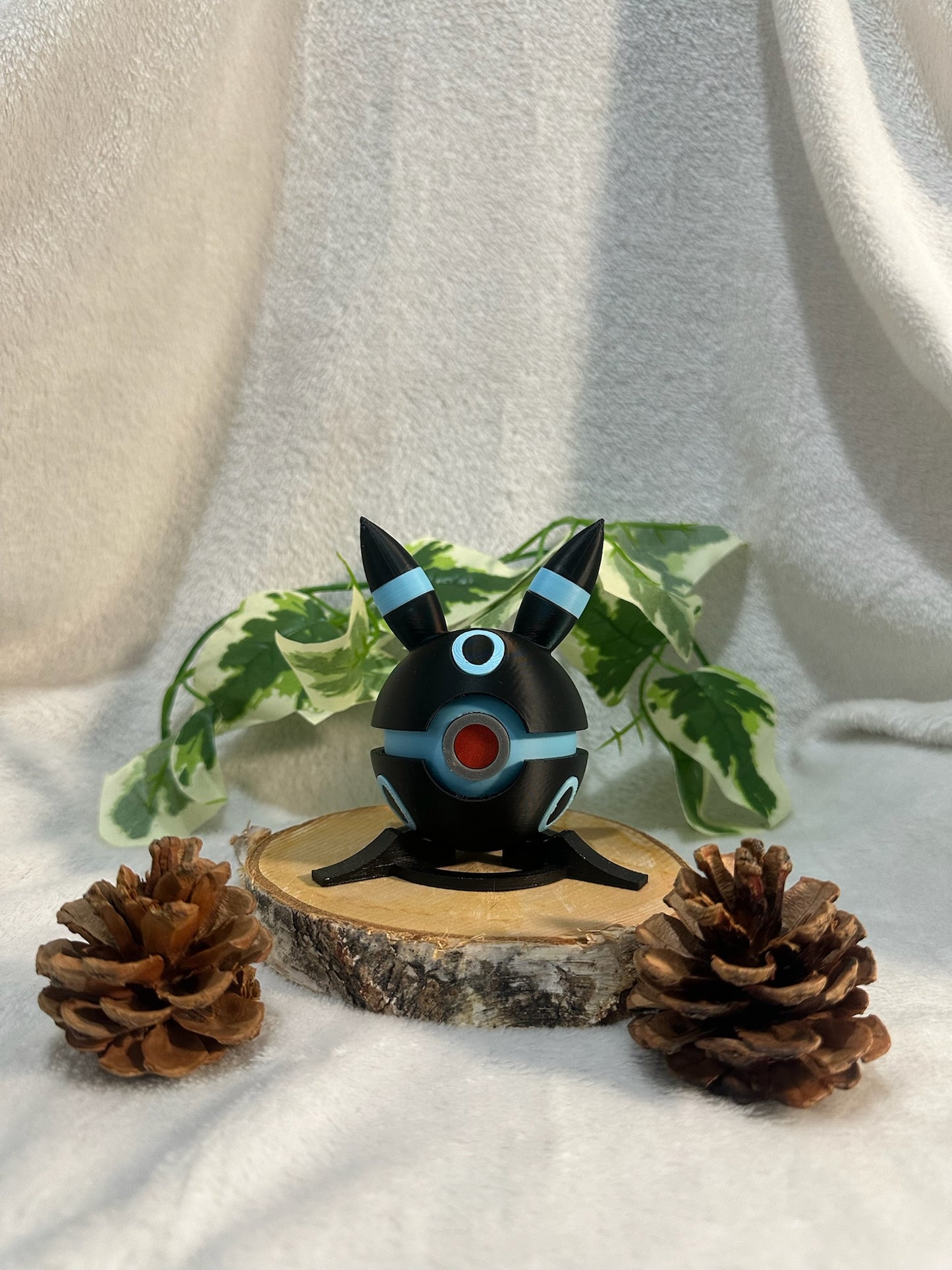 Pokéball Noctali Shiny