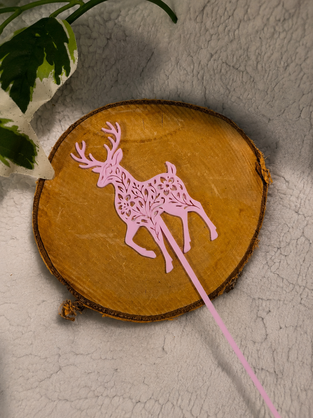 Pic décoratif Cerf 25 cm – Professionnel