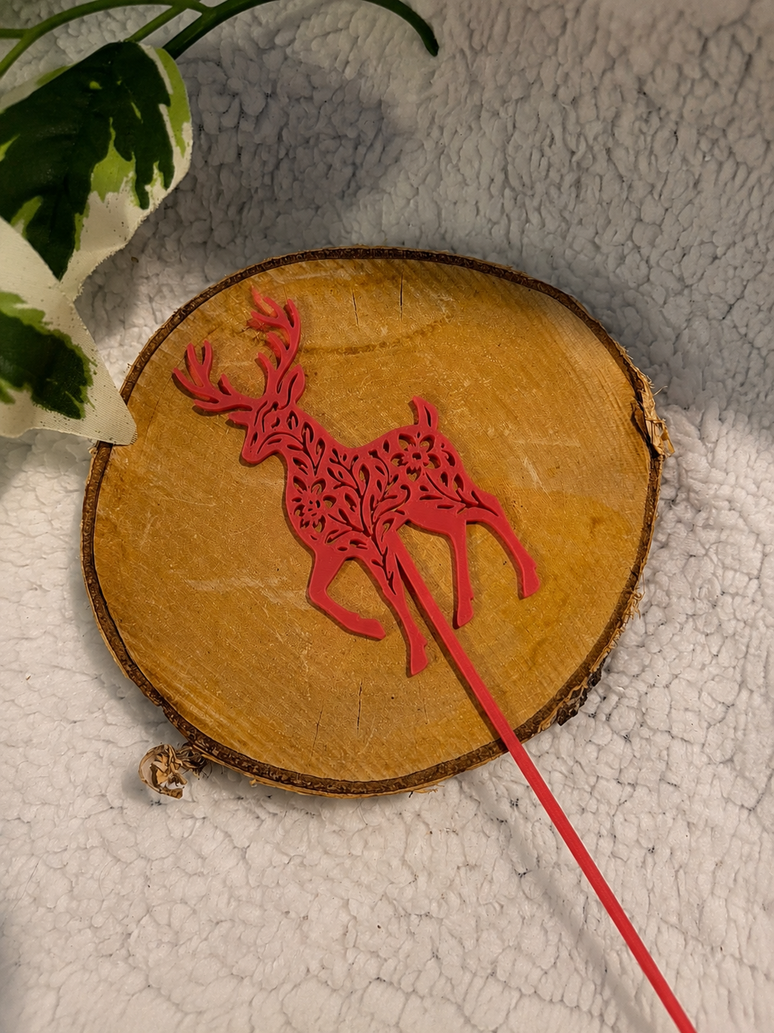 Pic décoratif Cerf 25 cm – Professionnel